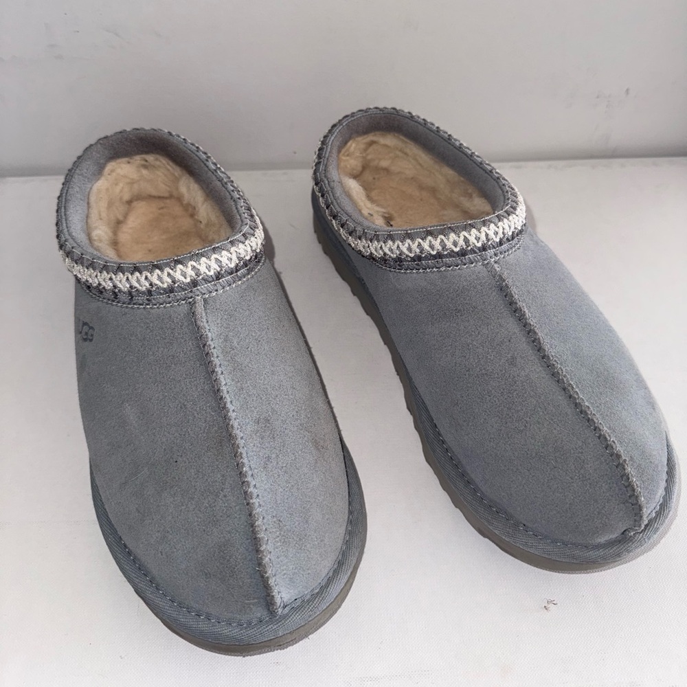 Grey Tasman Ugg Slippers